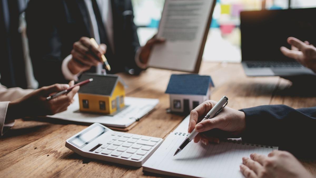 Same house, different eyes: how investors and end-users buy differently in India